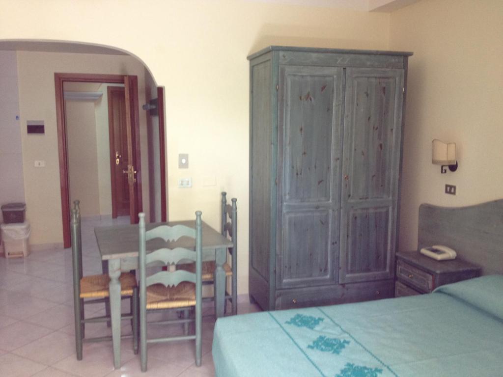 Residence Marina Palace Orosei Room photo